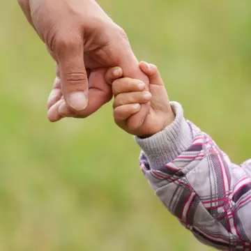Cum le faci cunoştinţă copiilor cu noul tău prieten