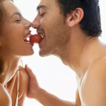 Cele mai bune poziţii de sex, dacă el este gras