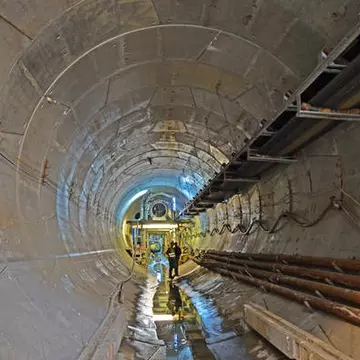 Credeai că nu se întâmplă nimic la metrou? Iată IMAGINI INEDITE DIN SUBTERAN, de la staţia ACADEMIA MILITARĂ