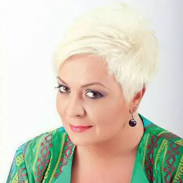 Incredibil cum arată Monica Anghel fără machiaj!