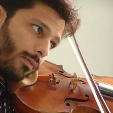 Un român a devenit vedetă în Slovacia! El a câştigat marele concurs european "New Talent" de la Bratislava!