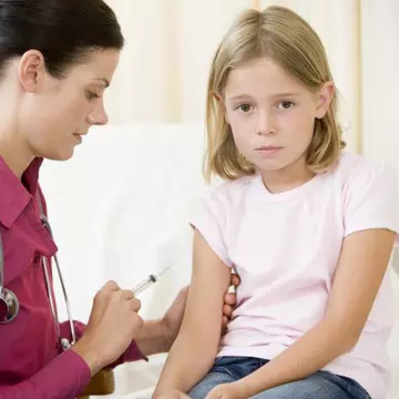 Gripa - cum o recunoşti, cum o tratezi, când te vaccinezi