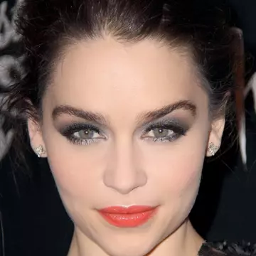 Beauty tips: Ce înseamnă black tie?