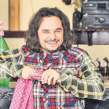 Ce sexy e "pămpălăul" din Las Fierbinţi în realitate! 