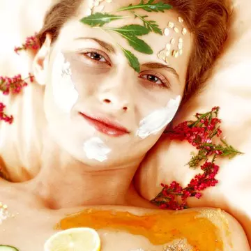 Ce tratamente naturale să foloseşti în funcţie de tipul tenului