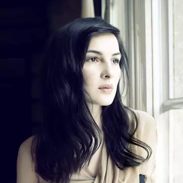 Interviu cu actriţa Ioana Flora: Se antrenează pentru provocări