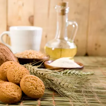 Uleiul de cocos: de ce este bun pentru frumuseţea ta