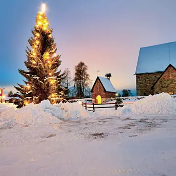 Trei destinaţii de vis pentru vacanţa de iarnă