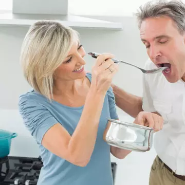 Ce alimente să-i dai dacă are probleme la “instalaţie”