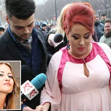 Ce spune Iulia Albu despre rochia purtată de Oana Roman la cununie