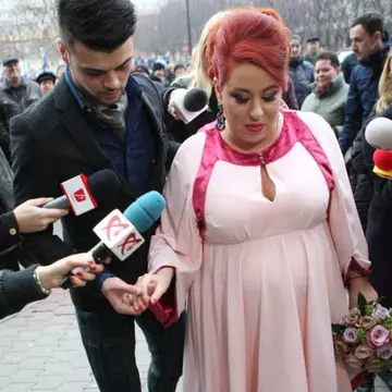 Uite cum a arătat Oana Roman în ziua căsătoriei!