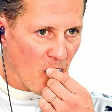 Menţinerea în comă indusă începe să-i dăuneze lui Schumi