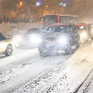 Ninsori şi polei până mâine. Ce informare au emis meteorologii