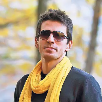 Tuncay îi avertizează pe români: «Nu mai luaţi pastile după ureche!»