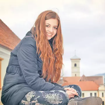 Tragedie lângă Caransebeş! O adolescentă de 15 ani a plecat să ajute nevoiaşii şi a sfârşit între fiare!