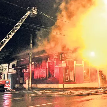 Dansatoarele de la Constanţa au fost lăsate să ardă de vii în vestiar  
