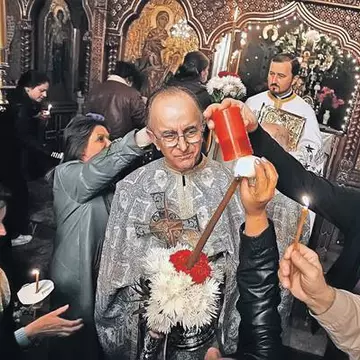 Dorinţa pusă în noaptea Învierii se împlineşte cu o singură condiţie