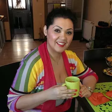 Minodora se laudă cu mâncarea care nu îngrașă. Vezi ce mănâncă! 