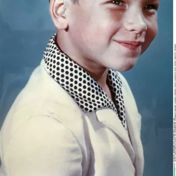 A murit, dar rămâne veşnic în inimile noastre. Poze adorabile cu cel mai sexy actor dansator