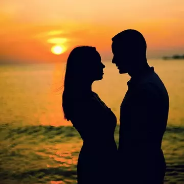 Cum faci un marinar maltez să se îndrăgostească de tine