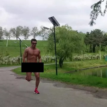 Ireal! Mircea Badea a ieşit aşa la alergat