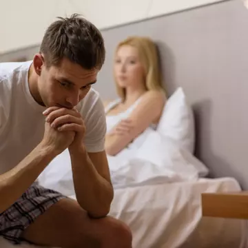 5 semne că partenerul tău e nefericit în secret