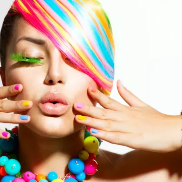 Cum să combini culorile de ojă ca o divă. VIDEO