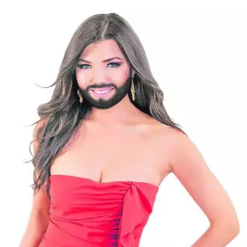 Paula, aşa trebuia să arăţi ca să câştigi Eurovisionul!