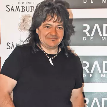Leo Iorga urcă pe scenă în 10 zile, deși abia a fost operat pe creier