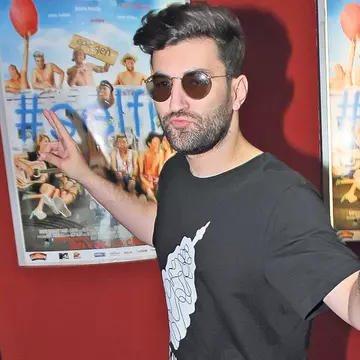 Smiley, aventură amoroasă cu alt artist