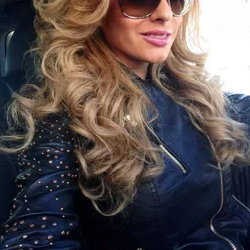 Divorţ-şoc în showbiz! Îi spune "Adio" tatălui copilului ei, după 14 ani de mariaj