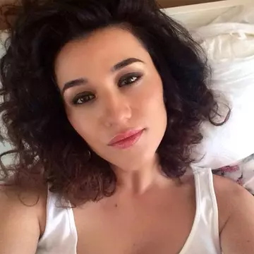 Claudia Pătrăşcanu este însărcinată! Primele fotografii cu burtica de gravidă!