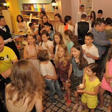 Dacris a lansat Lolol, primul concept store de papetărie din România