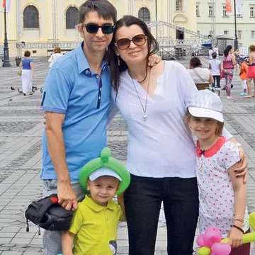 Mihai Găinuşă, speriat că va trebui să le vorbească despre sex copiilor