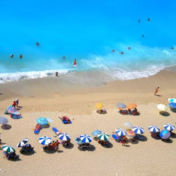 Faimoasele plaje ale insulei Lefkada