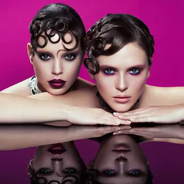 Einat Dan, a castigat 16 premii mondiale pentru machiaj conventional si bodypainting