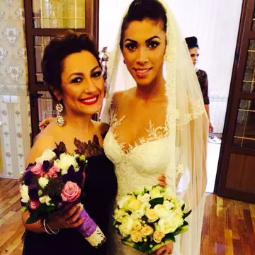 Fina Raluca i-a făcut o mărturisire naşei Andra! Ce s-a întâmplat în biserică?   