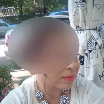 Oana Roman, schimbare de look. Ce şi-a făcut în caaaap?