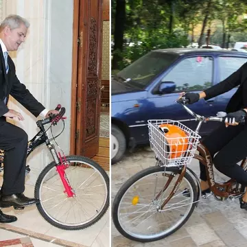 Imagini de colecţie. Politicieni pe bicicletă!
