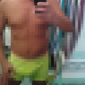 Ăsta e cel mai curajos selfie din showbiz-ul autohton!