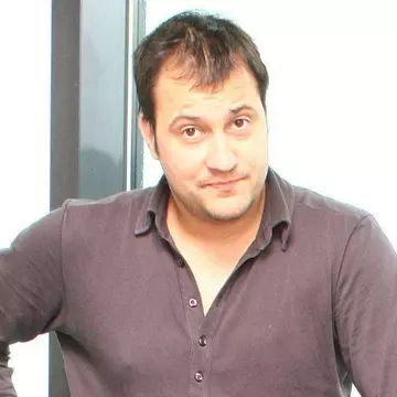 Premieră! Huidu prezintă echipa "Cronicii Cârcotaşilor" fără Găinuşă şi Dezbrăcatu'!