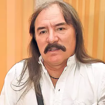 Vasile Şeicaru a părăsit casa în care a murit soţia lui: «Mi-e groază să mai trec p-acolo!»