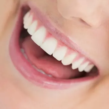 Cum să ai dinți sănătoși și o respirație proaspătă