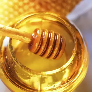 10 alternative naturale pentru zahăr. Cât sunt de sănătoase?