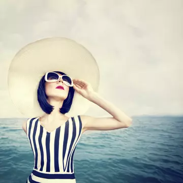 5 ținute de inspirație marină