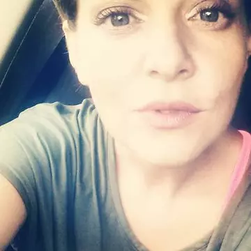 Dana Nălbaru şochează: “Mi-a explodat părul”