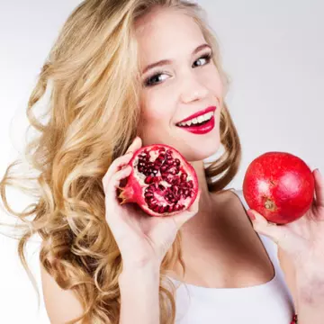 5 fructe delicioase care previn îmbătrânirea pielii