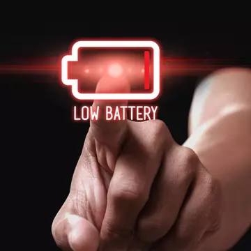 Ce să faci ca să te ţină mai mult bateria la smartphone sau laptop