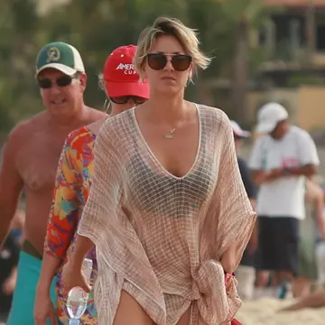 A vrut să facă o glumă, dar a ieşit o gafă. Actriţa Kaley Cuoco, "topless" pe Instagram