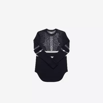 Surprinzătorul Alexander Wang, în magazinele din România